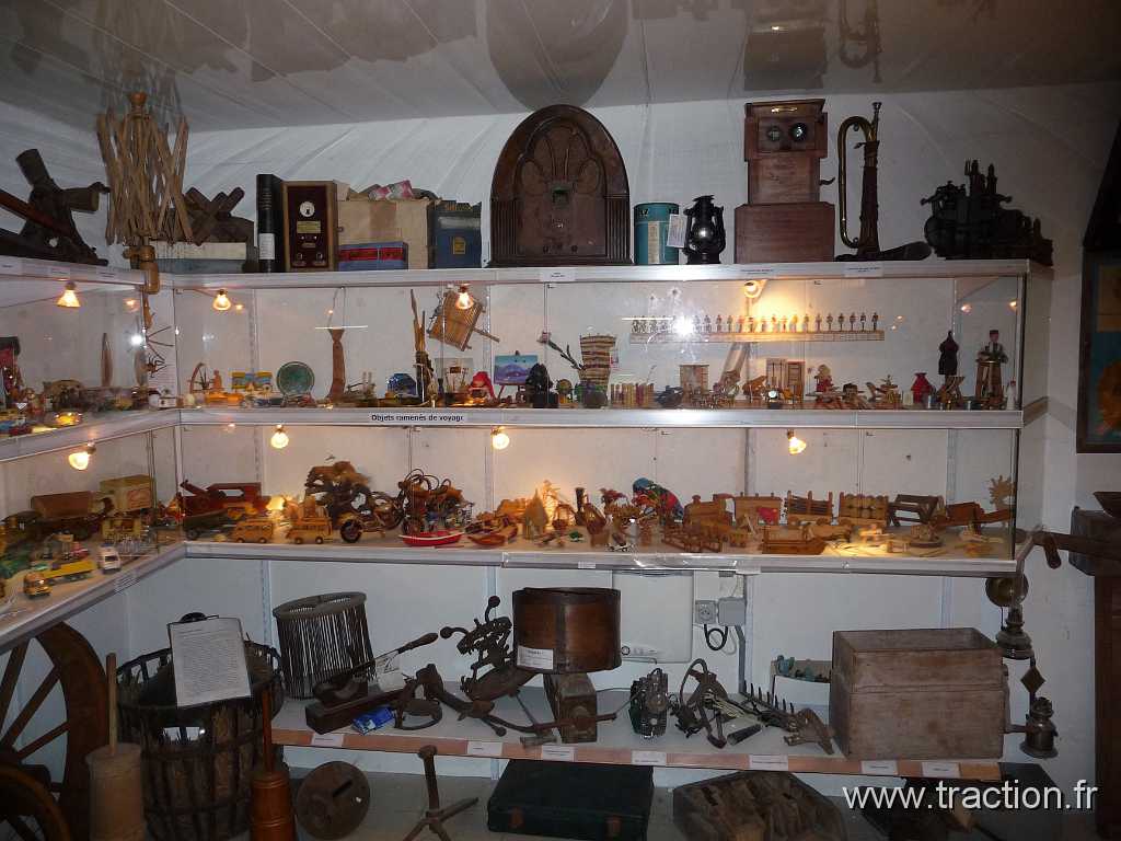 201009_Freland (39).jpg - 18/09/2010 - 68240 FRELANDCVAAM - 27mes JOURNES EUROPENNES DU PATRIMOINELES TROIS MUSES " BARLIER " - Muse de la Traverse du Sicle